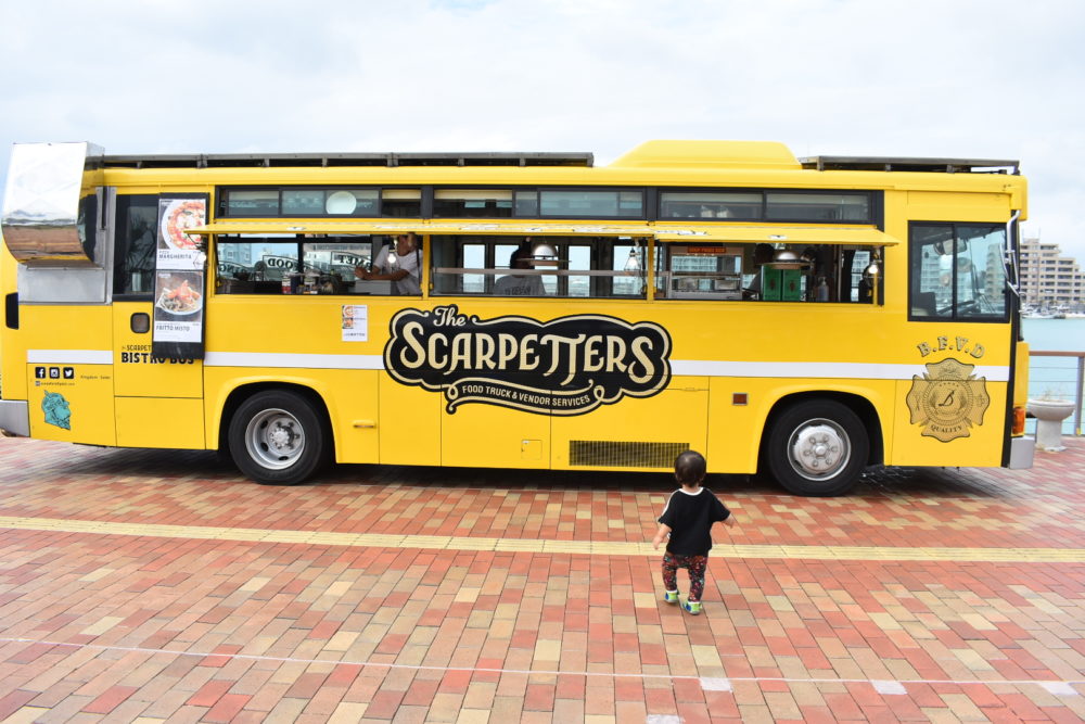 SCARPETTERSのフードバス