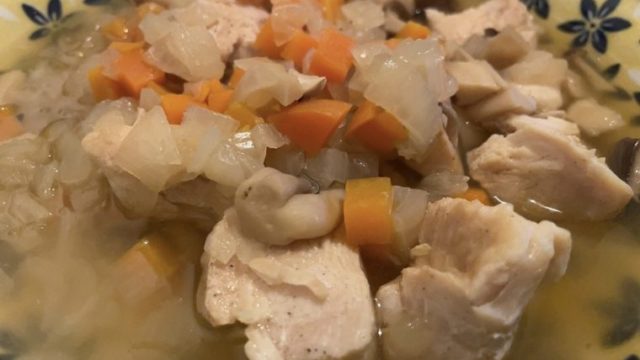 圧力鍋レシピ 鶏むね肉の柔らかスープの作り方紹介 呑まど たかじーぬ